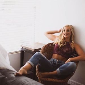 Meet your Posher, Hayley